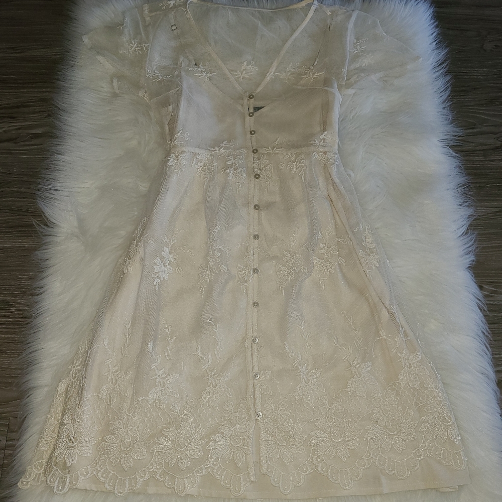 Cream Lace Abercrombie Dress